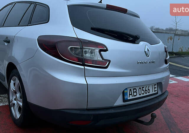Серый Рено Меган, объемом двигателя 1.5 л и пробегом 248 тыс. км за 6500 $, фото 7 на Automoto.ua