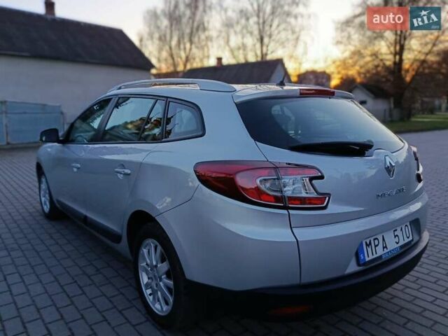 Серый Рено Меган, объемом двигателя 1.6 л и пробегом 195 тыс. км за 6800 $, фото 60 на Automoto.ua