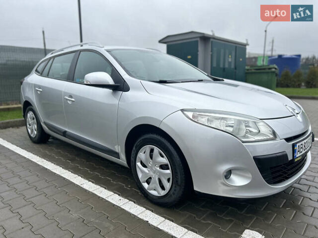 Сірий Рено Меган, об'ємом двигуна 1.6 л та пробігом 172 тис. км за 7450 $, фото 71 на Automoto.ua