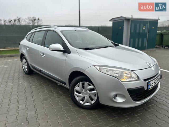 Сірий Рено Меган, об'ємом двигуна 1.6 л та пробігом 172 тис. км за 7450 $, фото 16 на Automoto.ua