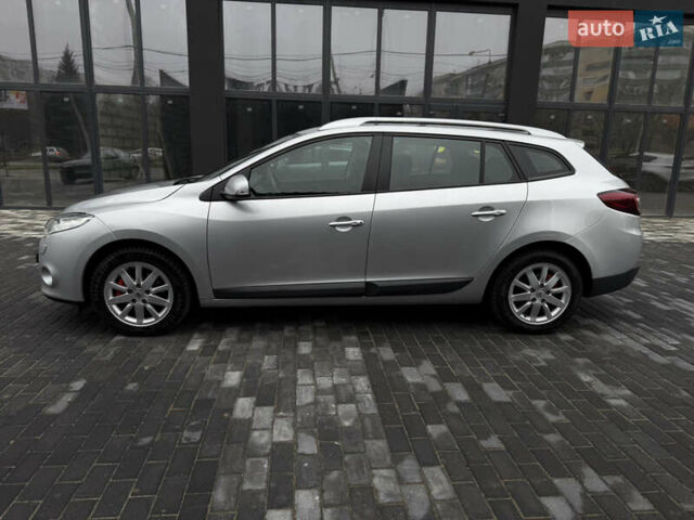 Сірий Рено Меган, об'ємом двигуна 1.6 л та пробігом 196 тис. км за 7850 $, фото 15 на Automoto.ua