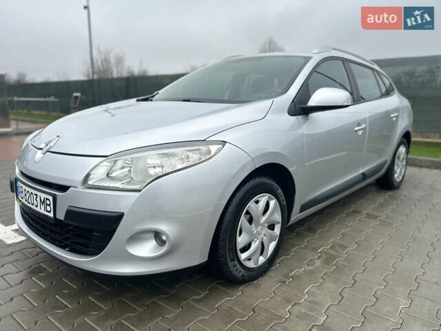 Сірий Рено Меган, об'ємом двигуна 1.6 л та пробігом 172 тис. км за 7450 $, фото 80 на Automoto.ua