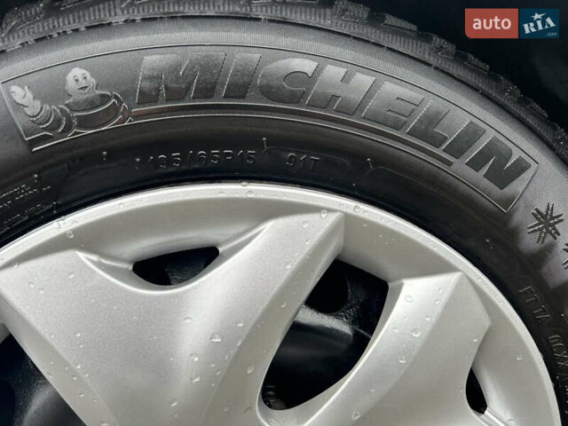 Сірий Рено Меган, об'ємом двигуна 1.6 л та пробігом 172 тис. км за 7450 $, фото 55 на Automoto.ua