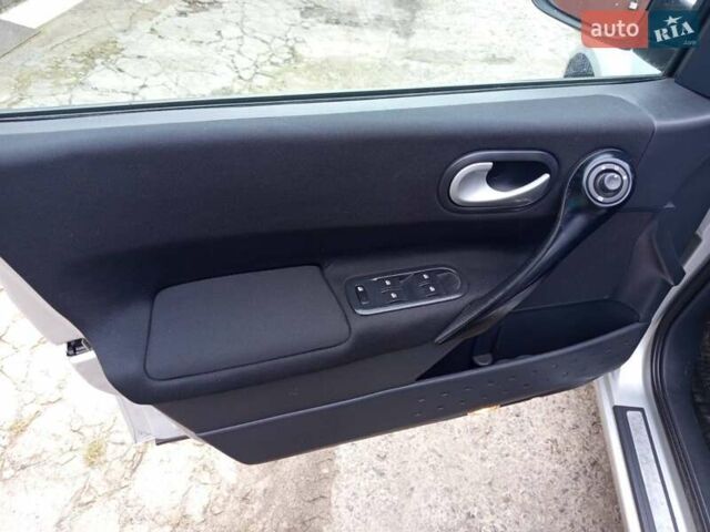 Серый Рено Меган, объемом двигателя 1.6 л и пробегом 198 тыс. км за 5800 $, фото 5 на Automoto.ua