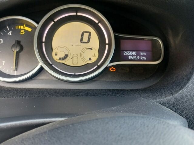 Сірий Рено Меган, об'ємом двигуна 1.5 л та пробігом 265 тис. км за 6500 $, фото 6 на Automoto.ua