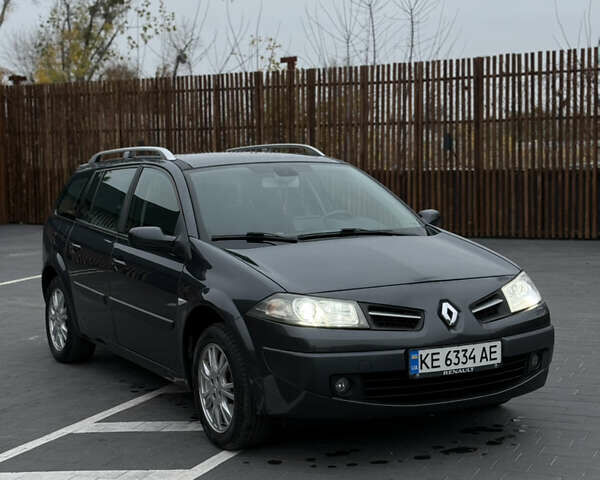 Серый Рено Меган, объемом двигателя 1.6 л и пробегом 204 тыс. км за 6900 $, фото 1 на Automoto.ua