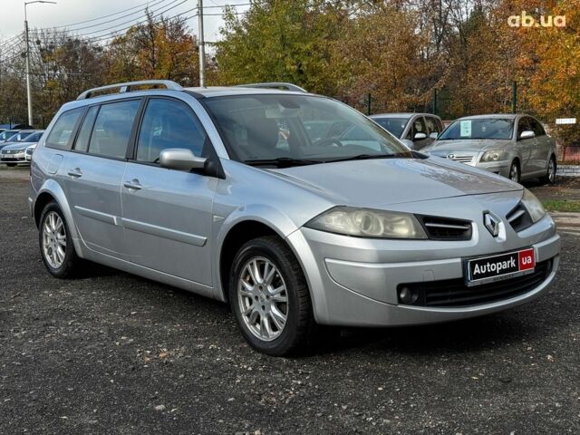 Рено Меган 2009 у Києві на Automoto.ua Сірий Рено Меган, об'ємом двигуна 1.6 л та пробігом 270 тис. км за 5990 $, фото 2 на Automoto.ua