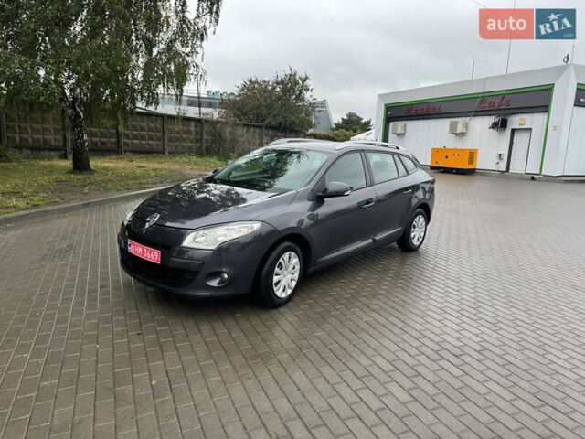 Рено Меган 2009 в Белой Церкве на Automoto.ua Серый Рено Меган, объемом двигателя 1.6 л и пробегом 231 тыс. км за 7900 $, фото 31 на Automoto.ua