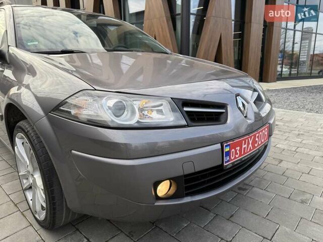 Серый Рено Меган, объемом двигателя 1.6 л и пробегом 195 тыс. км за 5850 $, фото 20 на Automoto.ua