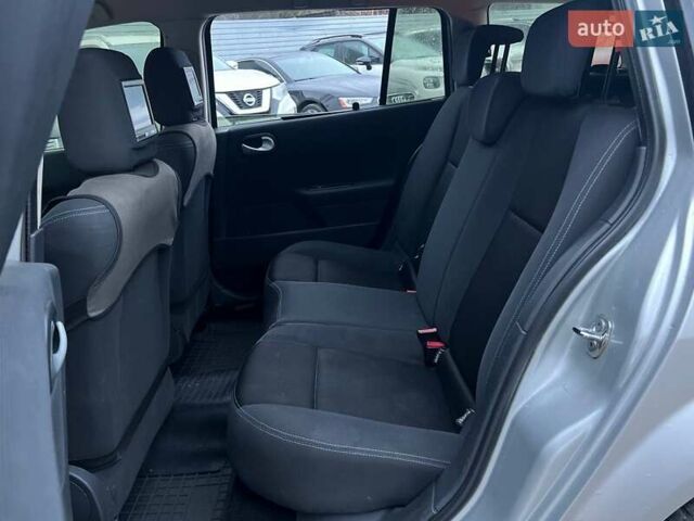 Серый Рено Меган, объемом двигателя 1.6 л и пробегом 263 тыс. км за 5590 $, фото 9 на Automoto.ua