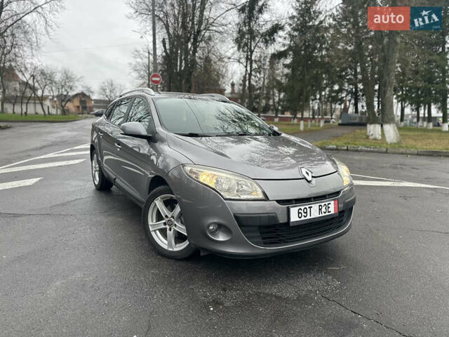 Серый Рено Меган, объемом двигателя 1.6 л и пробегом 176 тыс. км за 6500 $, фото 9 на Automoto.ua