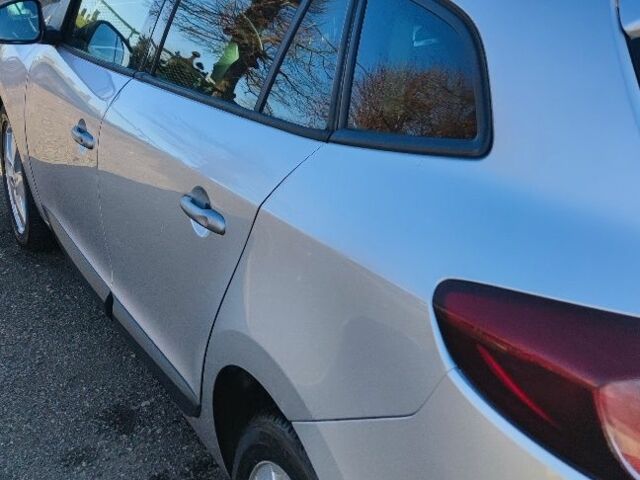 Сірий Рено Меган, об'ємом двигуна 1.5 л та пробігом 337 тис. км за 5600 $, фото 4 на Automoto.ua