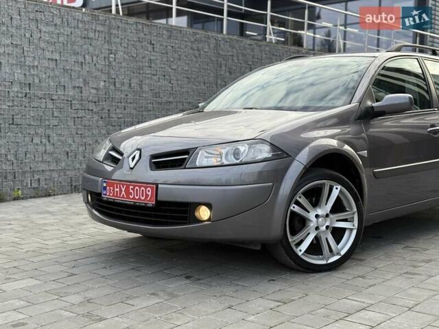 Серый Рено Меган, объемом двигателя 1.6 л и пробегом 195 тыс. км за 5750 $, фото 2 на Automoto.ua