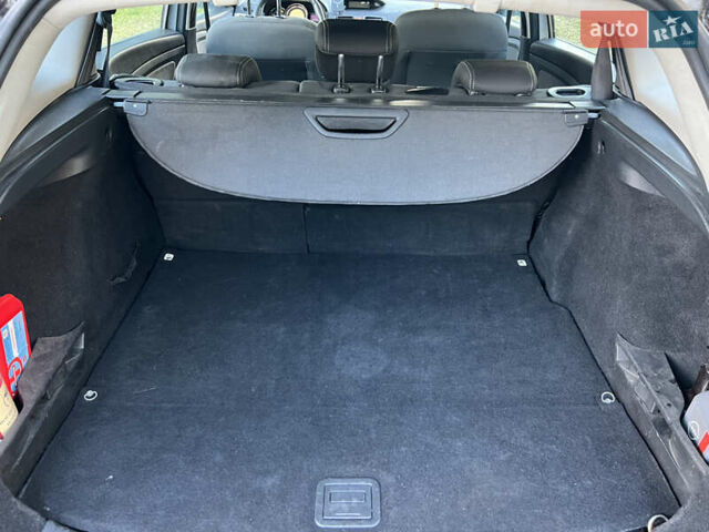 Рено Меган 2009 в Черкассах на Automoto.ua Серый Рено Меган, объемом двигателя 1.46 л и пробегом 283 тыс. км за 7700 $, фото 11 на Automoto.ua