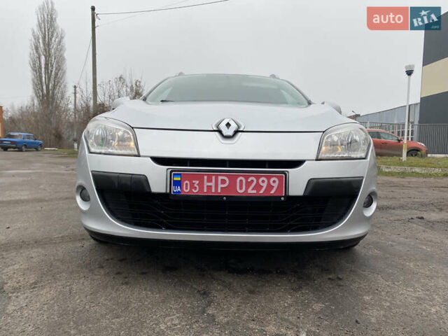Серый Рено Меган, объемом двигателя 1.6 л и пробегом 206 тыс. км за 6850 $, фото 4 на Automoto.ua