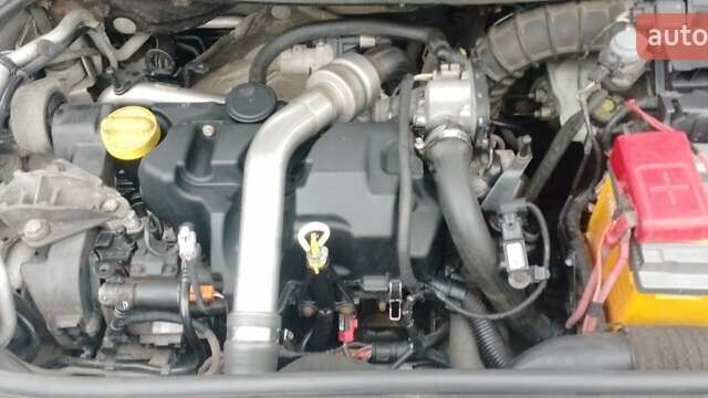 Серый Рено Меган, объемом двигателя 1.46 л и пробегом 295 тыс. км за 5100 $, фото 6 на Automoto.ua