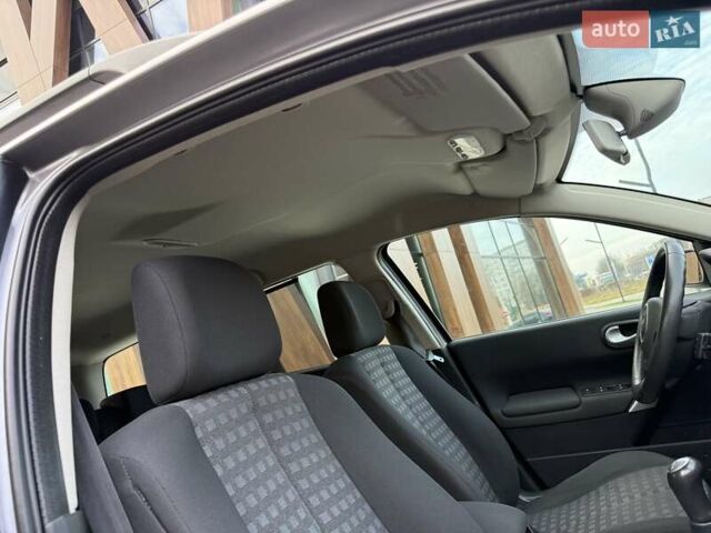 Серый Рено Меган, объемом двигателя 1.6 л и пробегом 195 тыс. км за 5850 $, фото 35 на Automoto.ua