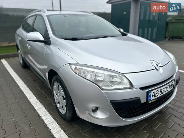 Сірий Рено Меган, об'ємом двигуна 1.6 л та пробігом 172 тис. км за 7450 $, фото 78 на Automoto.ua