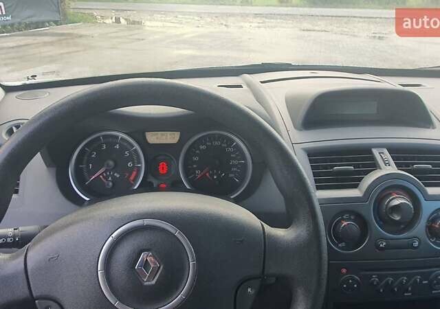 Рено Меган 2009 у Калуше на Automoto.ua Сірий Рено Меган, об'ємом двигуна 1.4 л та пробігом 245 тис. км за 5300 $, фото 10 на Automoto.ua
