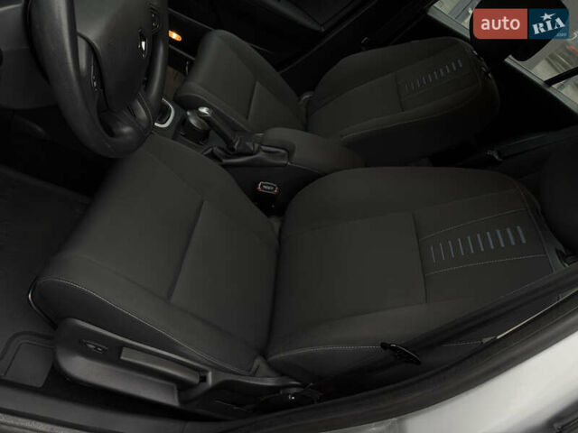 Сірий Рено Меган, об'ємом двигуна 1.6 л та пробігом 196 тис. км за 7850 $, фото 82 на Automoto.ua