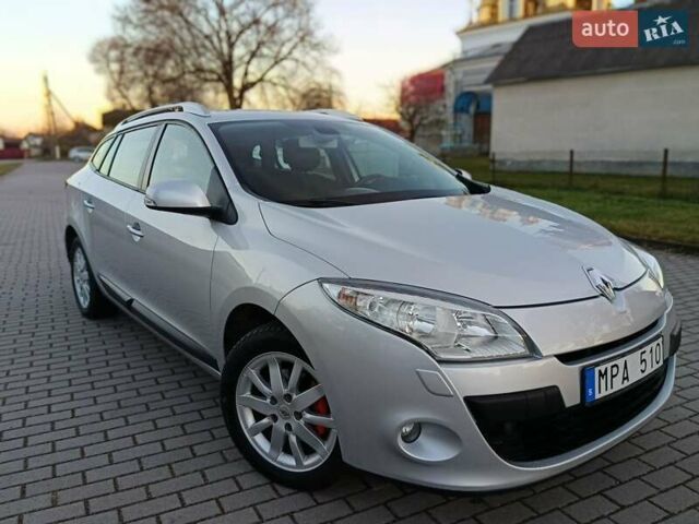 Серый Рено Меган, объемом двигателя 1.6 л и пробегом 195 тыс. км за 6800 $, фото 30 на Automoto.ua