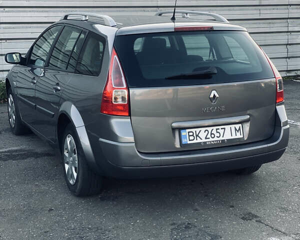 Серый Рено Меган, объемом двигателя 1.46 л и пробегом 213 тыс. км за 5699 $, фото 2 на Automoto.ua