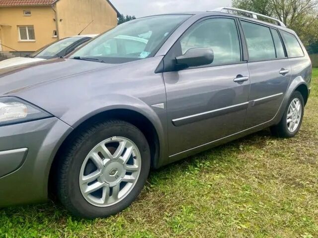 Серый Рено Меган, объемом двигателя 1.6 л и пробегом 168 тыс. км за 3483 $, фото 5 на Automoto.ua