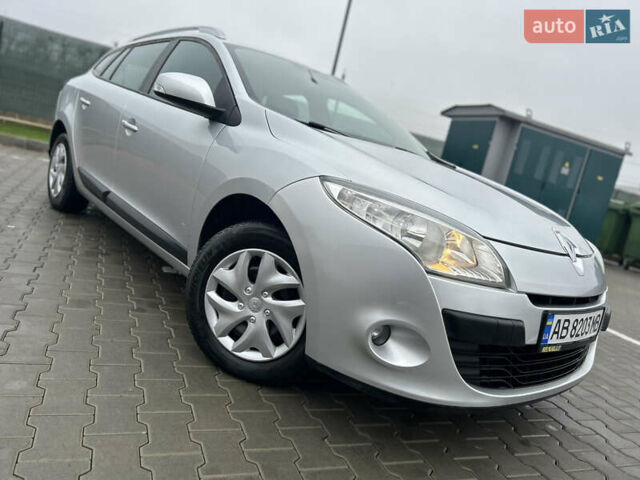 Сірий Рено Меган, об'ємом двигуна 1.6 л та пробігом 172 тис. км за 7450 $, фото 17 на Automoto.ua