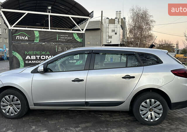 Сірий Рено Меган, об'ємом двигуна 1.46 л та пробігом 249 тис. км за 6999 $, фото 5 на Automoto.ua