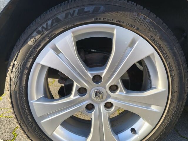 Серый Рено Меган, объемом двигателя 1.4 л и пробегом 215 тыс. км за 5900 $, фото 10 на Automoto.ua