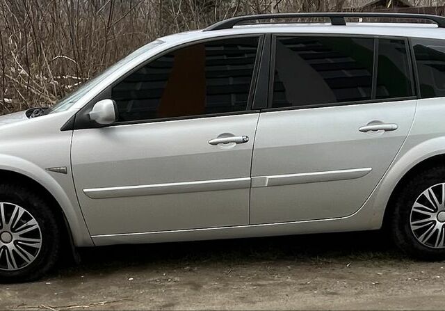 Серый Рено Меган, объемом двигателя 1.6 л и пробегом 248 тыс. км за 4500 $, фото 4 на Automoto.ua