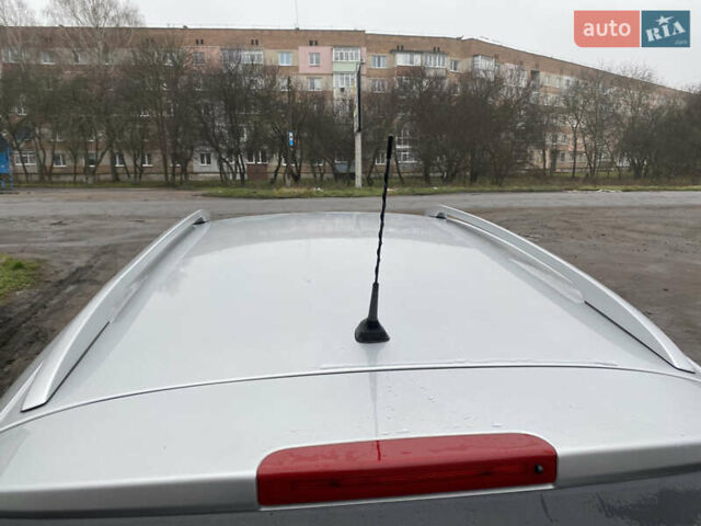 Серый Рено Меган, объемом двигателя 1.6 л и пробегом 206 тыс. км за 6850 $, фото 8 на Automoto.ua