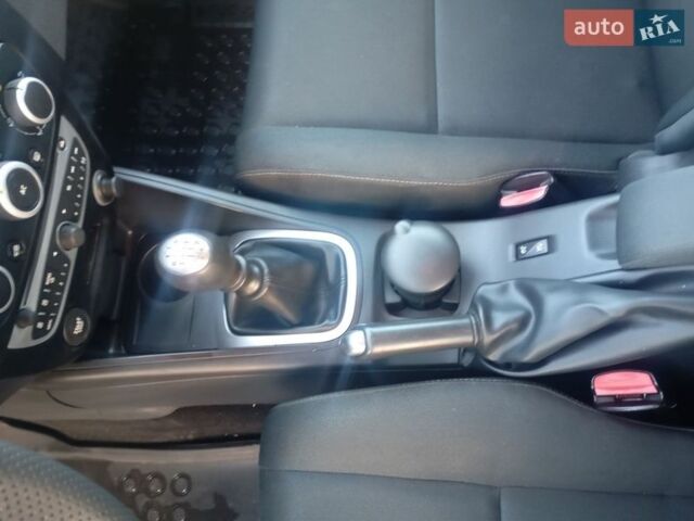 Серый Рено Меган, объемом двигателя 1.6 л и пробегом 250 тыс. км за 6250 $, фото 26 на Automoto.ua