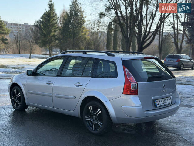 Серый Рено Меган, объемом двигателя 1.46 л и пробегом 230 тыс. км за 4900 $, фото 15 на Automoto.ua