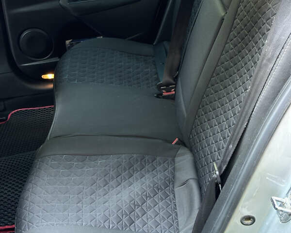 Сірий Рено Меган, об'ємом двигуна 1.5 л та пробігом 265 тис. км за 6050 $, фото 29 на Automoto.ua