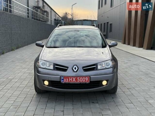 Серый Рено Меган, объемом двигателя 1.6 л и пробегом 195 тыс. км за 5750 $, фото 13 на Automoto.ua