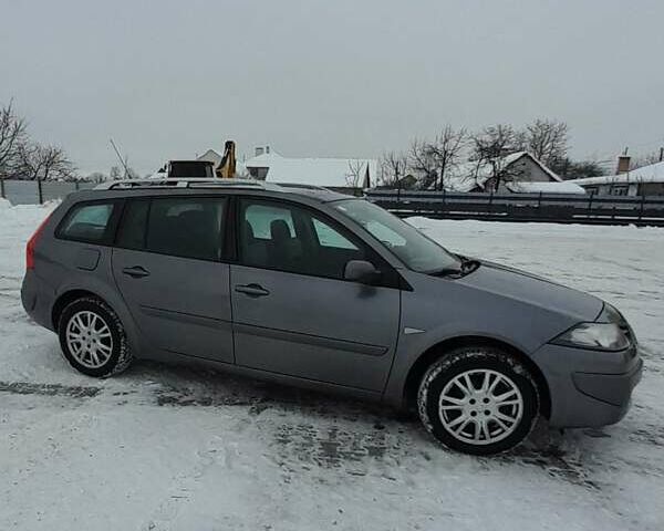 Серый Рено Меган, объемом двигателя 1.6 л и пробегом 223 тыс. км за 4550 $, фото 6 на Automoto.ua