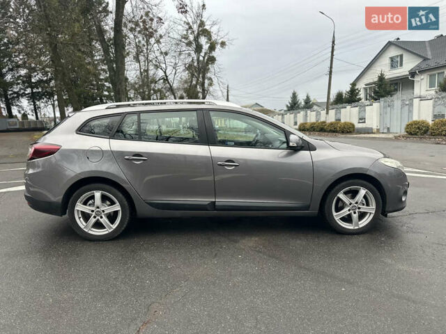 Серый Рено Меган, объемом двигателя 1.6 л и пробегом 176 тыс. км за 6500 $, фото 19 на Automoto.ua