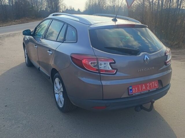 Серый Рено Меган, объемом двигателя 1.4 л и пробегом 193 тыс. км за 6400 $, фото 4 на Automoto.ua