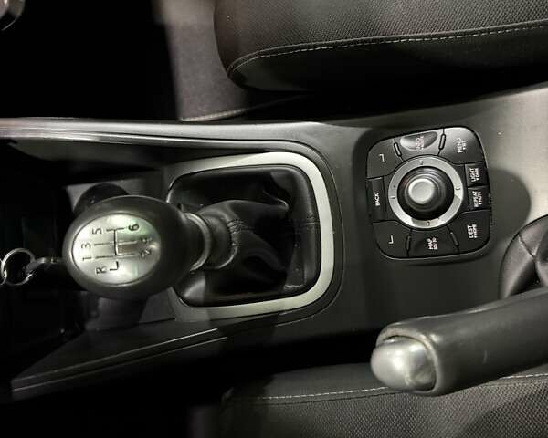 Сірий Рено Меган, об'ємом двигуна 1.6 л та пробігом 248 тис. км за 6599 $, фото 31 на Automoto.ua