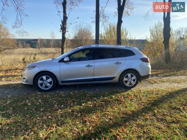 Сірий Рено Меган, об'ємом двигуна 2 л та пробігом 302 тис. км за 8000 $, фото 6 на Automoto.ua
