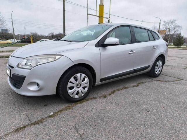 Сірий Рено Меган, об'ємом двигуна 1.5 л та пробігом 224 тис. км за 6600 $, фото 23 на Automoto.ua