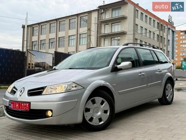 Серый Рено Меган, объемом двигателя 1.6 л и пробегом 184 тыс. км за 5700 $, фото 2 на Automoto.ua