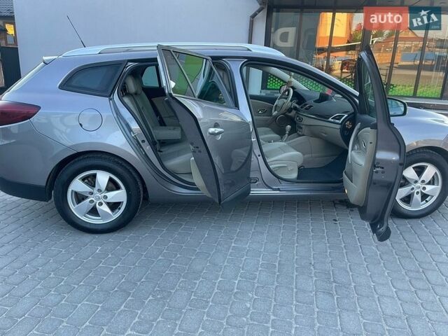 Сірий Рено Меган, об'ємом двигуна 2 л та пробігом 174 тис. км за 7500 $, фото 15 на Automoto.ua