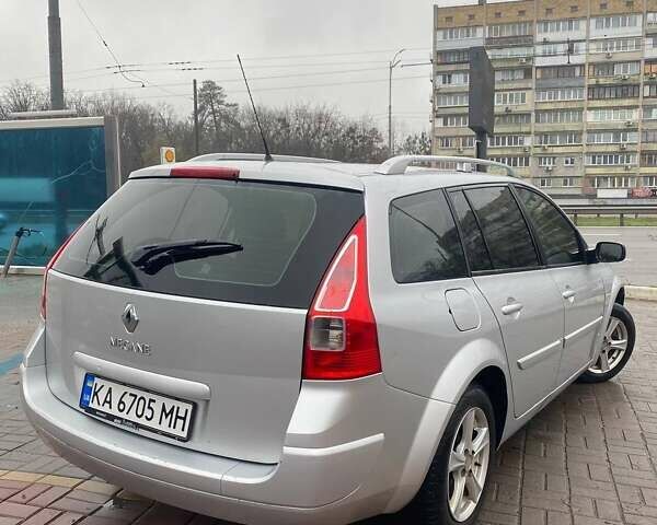 Сірий Рено Меган, об'ємом двигуна 1.6 л та пробігом 263 тис. км за 5300 $, фото 3 на Automoto.ua
