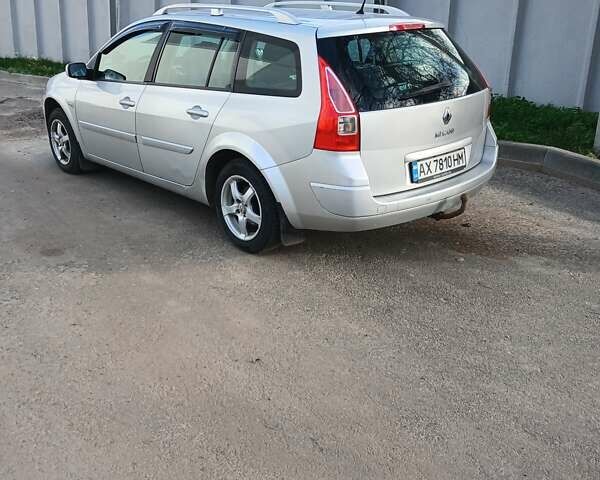 Серый Рено Меган, объемом двигателя 1.6 л и пробегом 199 тыс. км за 4900 $, фото 4 на Automoto.ua