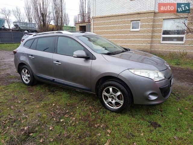 Сірий Рено Меган, об'ємом двигуна 1.6 л та пробігом 227 тис. км за 6500 $, фото 20 на Automoto.ua