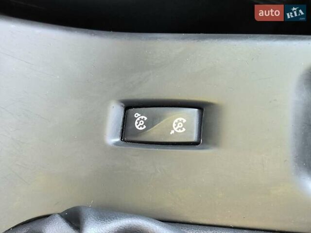 Сірий Рено Меган, об'ємом двигуна 2 л та пробігом 243 тис. км за 7190 $, фото 20 на Automoto.ua