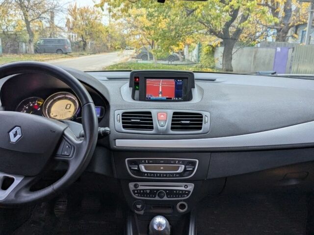 Серый Рено Меган, объемом двигателя 1.4 л и пробегом 207 тыс. км за 6000 $, фото 6 на Automoto.ua