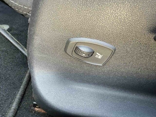 Серый Рено Меган, объемом двигателя 0 л и пробегом 143 тыс. км за 3999 $, фото 12 на Automoto.ua